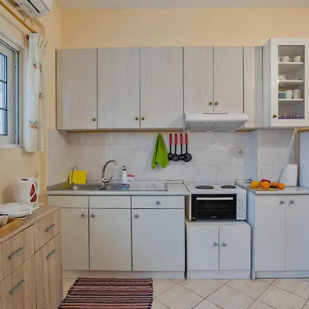 アパート Tritsa House, 3-bedroom Next To Corfu Town And Airport