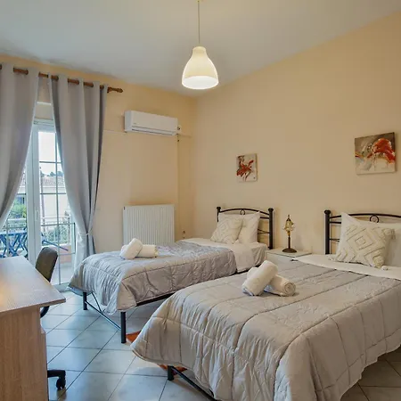 Tritsa House, 3-bedroom Next To Corfu Town And Airport コルフ島